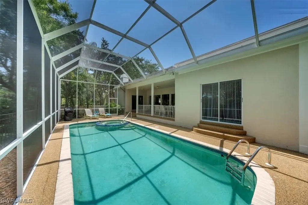 5900 Chanteclair Drive Naples FL 34108