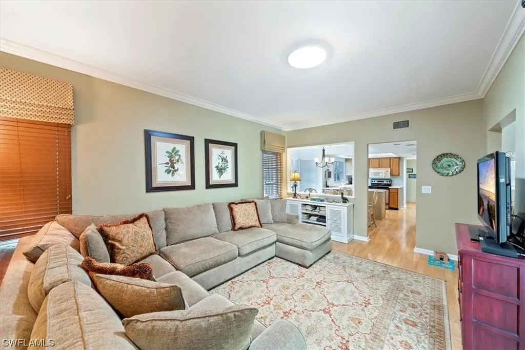5900 Chanteclair Drive Naples FL 34108