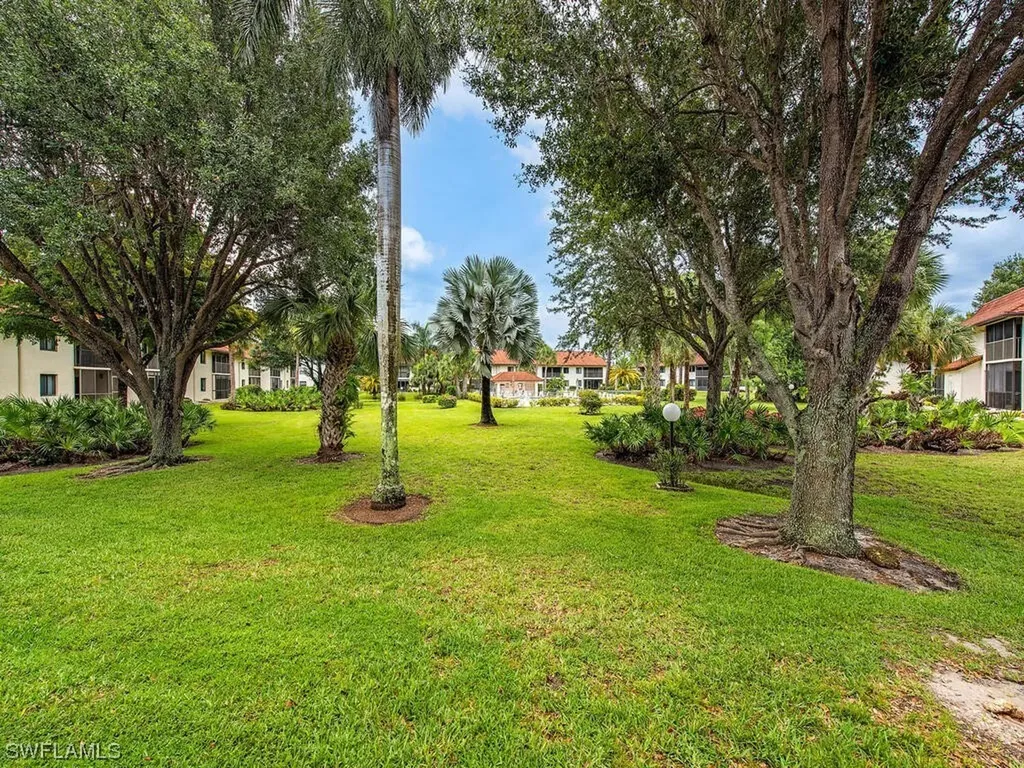 4957 Pepper Circle Naples FL 34113