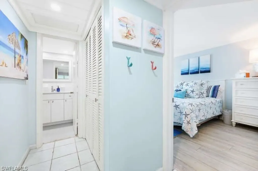1295 Gulf Shore Boulevard S Naples FL 34102