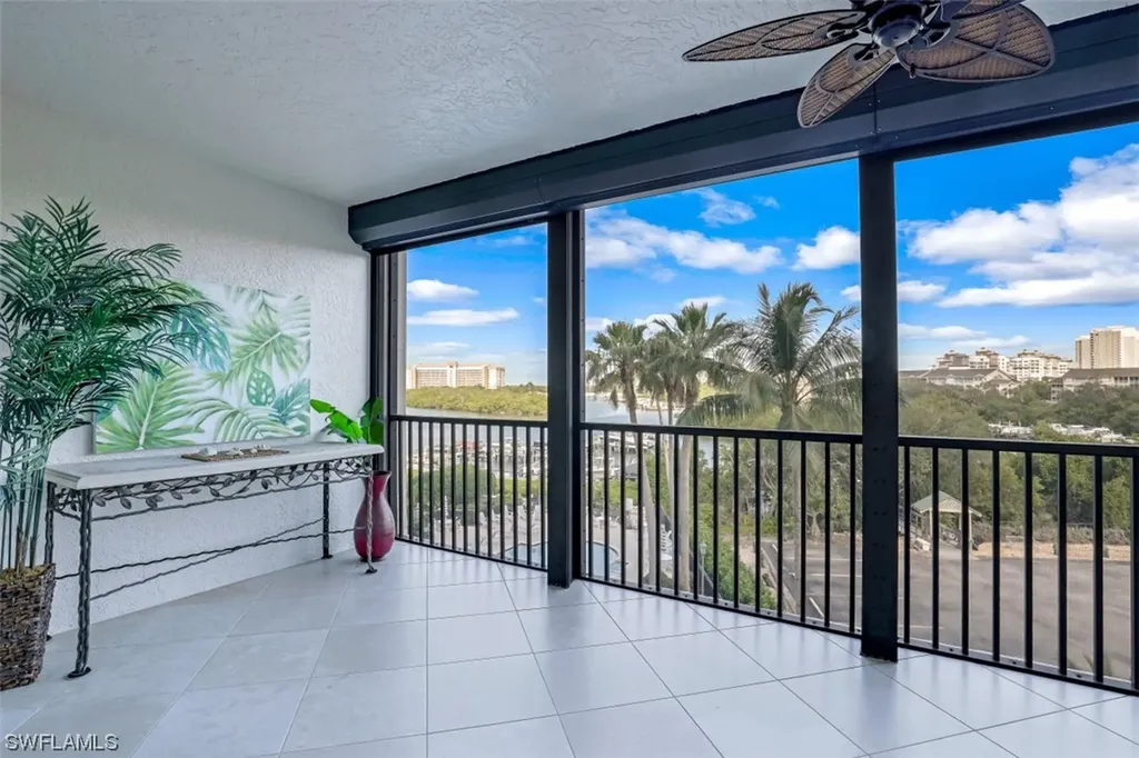 430 Cove Tower Drive Naples FL 34110