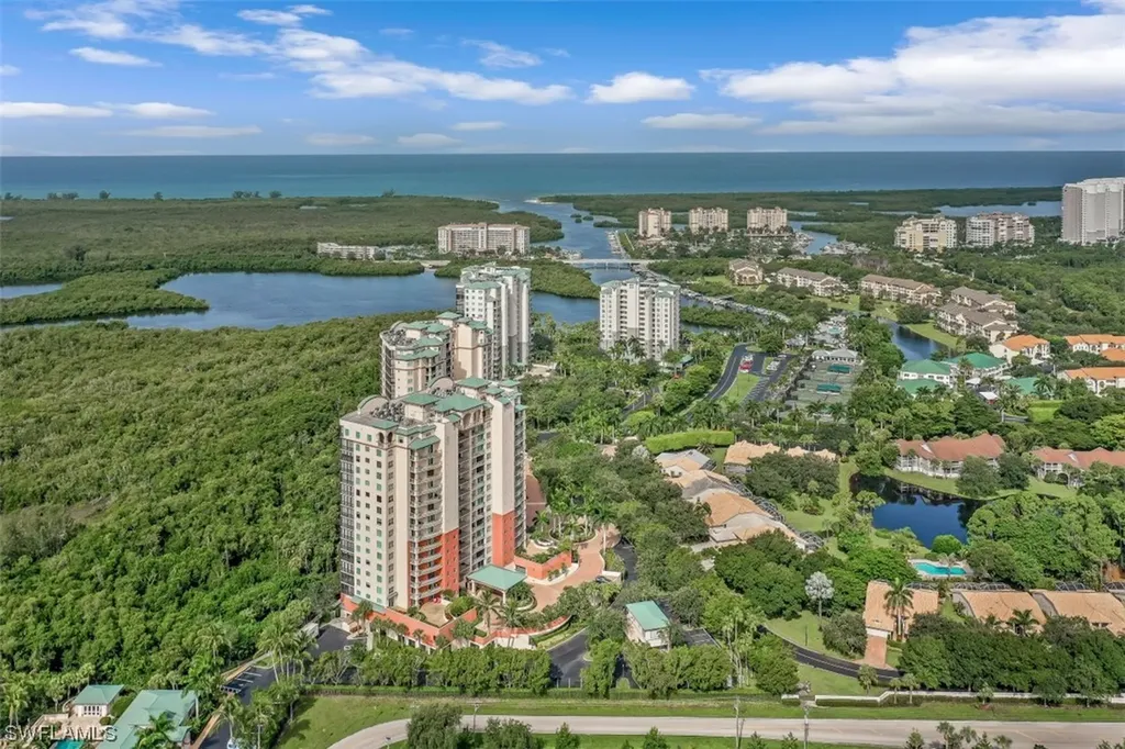 430 Cove Tower Drive Naples FL 34110