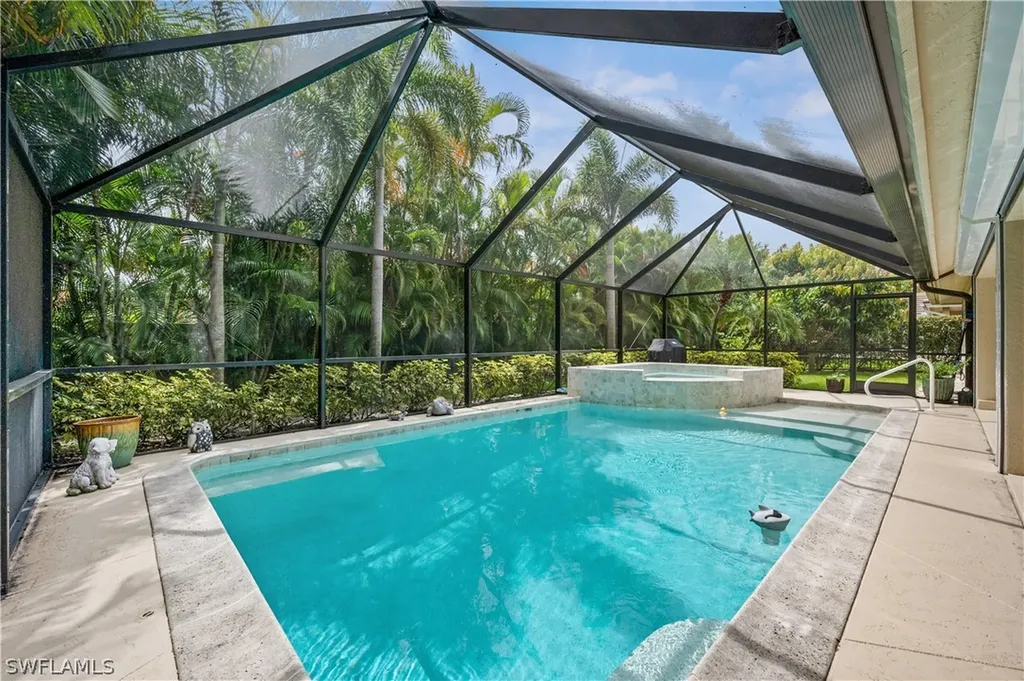 8028 San Simeon Way Naples FL 34109