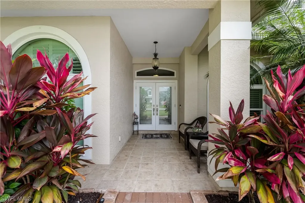 8028 San Simeon Way Naples FL 34109