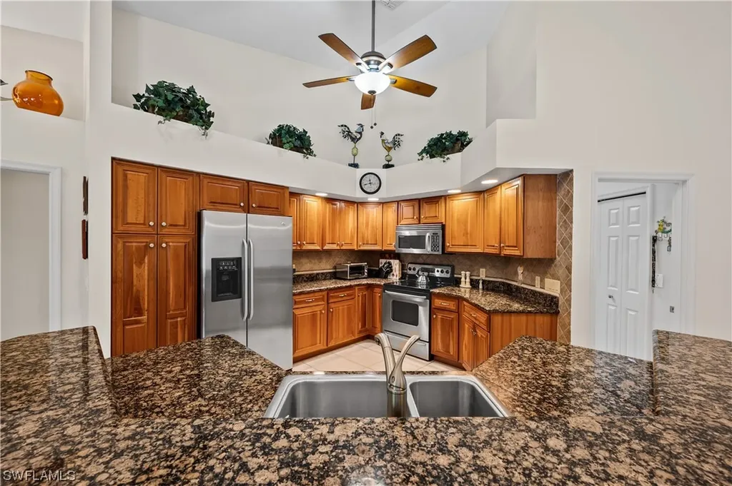 8028 San Simeon Way Naples FL 34109