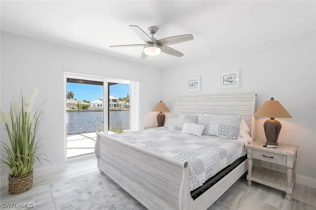 160 S Seas Court Marco Island FL 34145