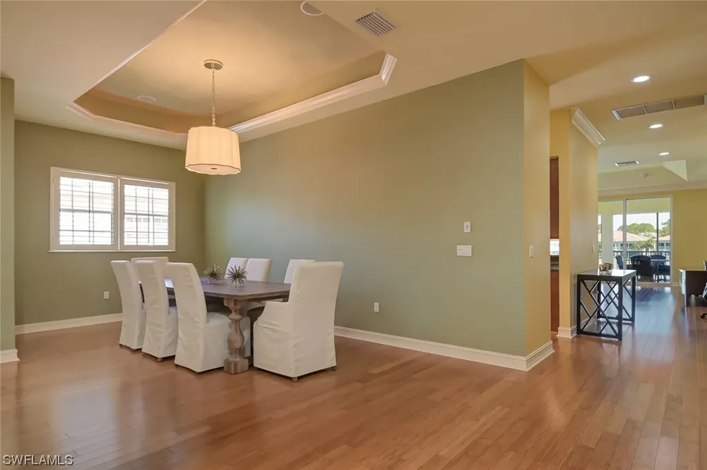 7128 Lemuria Circle Naples FL 34109