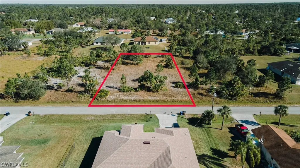 706 Greenwood Avenue Lehigh Acres FL 33972