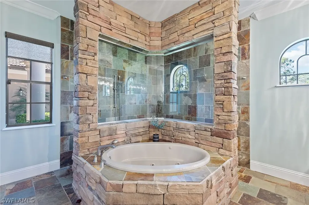 1680 Oakes Boulevard Naples FL 34119