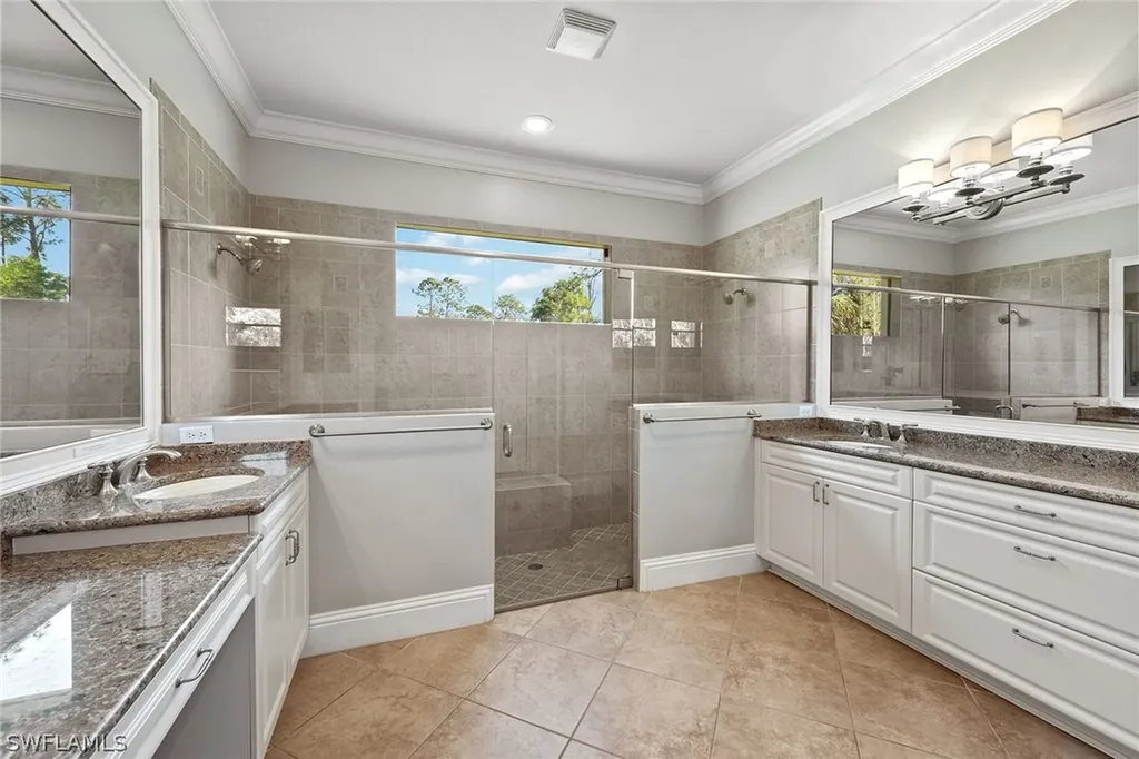 1680 Oakes Boulevard Naples FL 34119