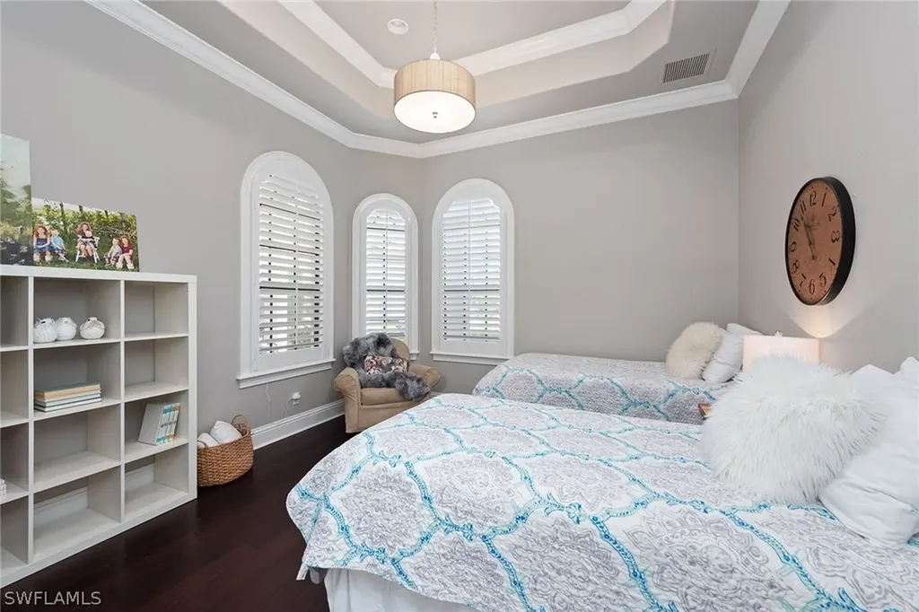1680 Oakes Boulevard Naples FL 34119