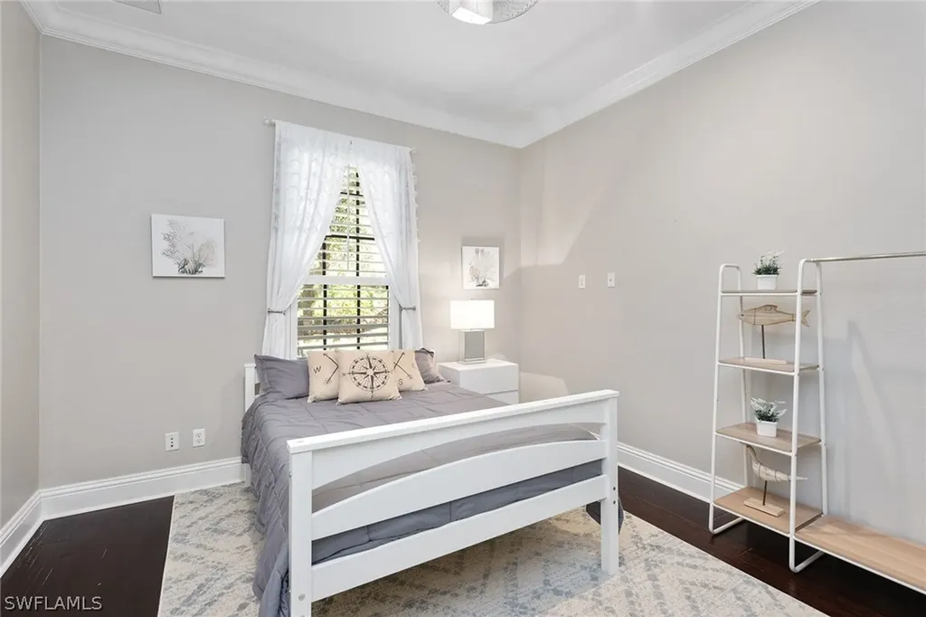 1680 Oakes Boulevard Naples FL 34119