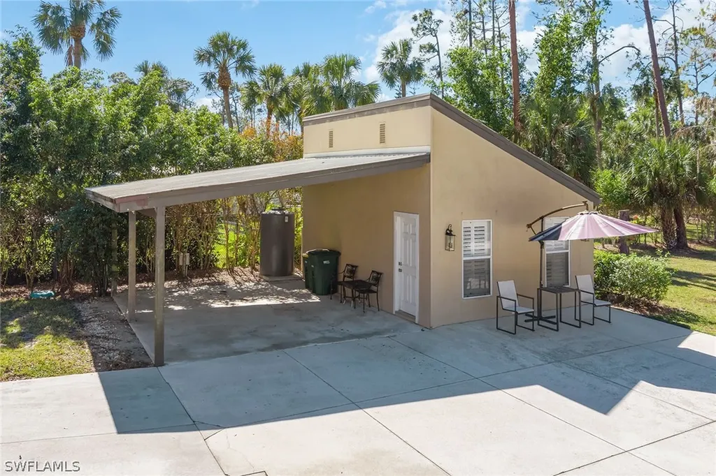 1680 Oakes Boulevard Naples FL 34119