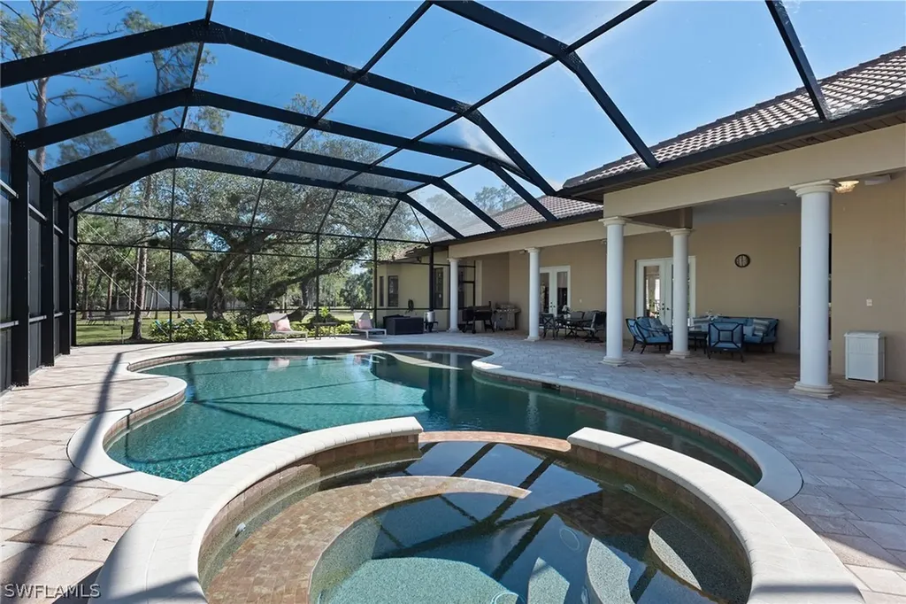 1680 Oakes Boulevard Naples FL 34119