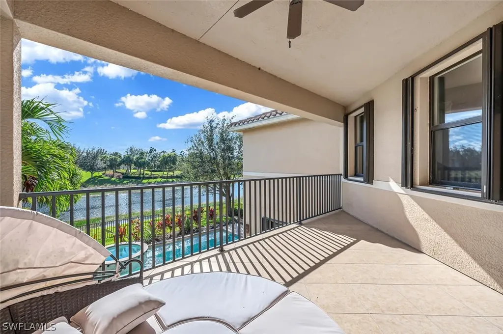 3642 Santaren Court Naples FL 34119