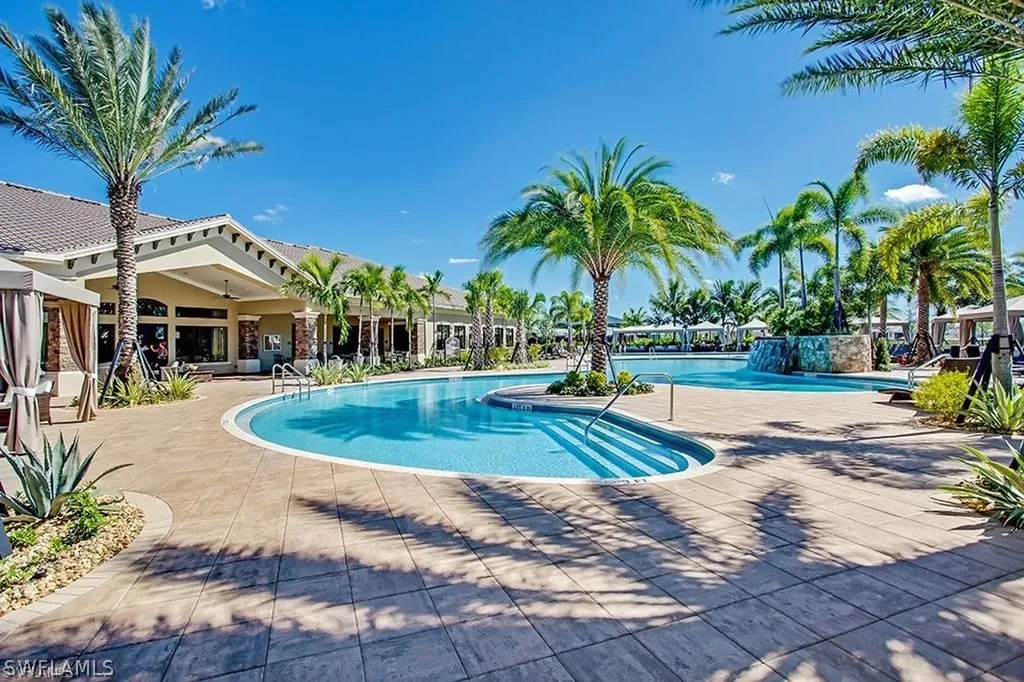 3642 Santaren Court Naples FL 34119