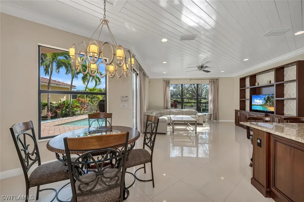 3642 Santaren Court Naples FL 34119