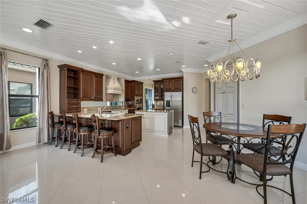 3642 Santaren Court Naples FL 34119