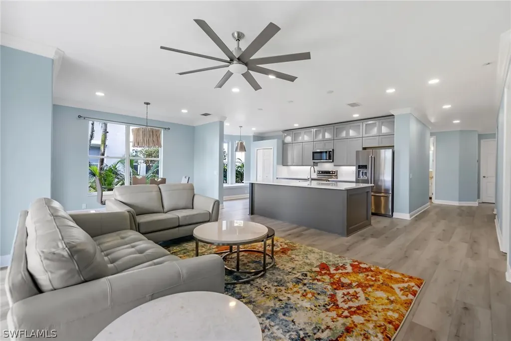 Naples FL, 3300 Hamlet Drive, Unit 2