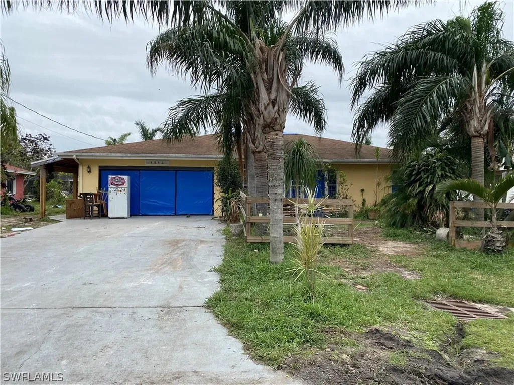 4542 E Riverside Drive Fort Myers FL 33905