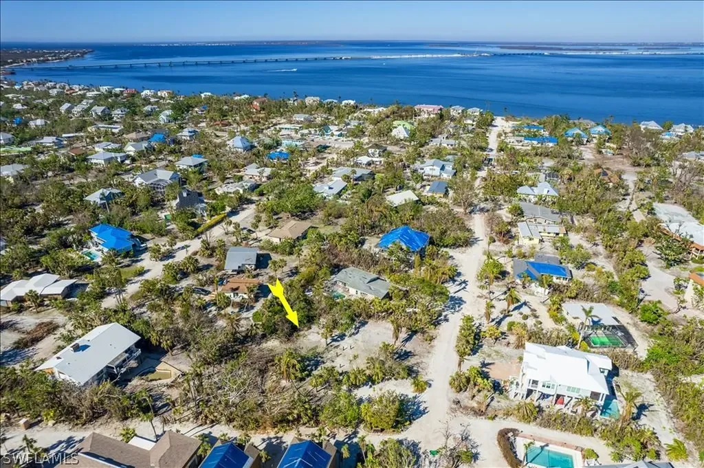 1119 Seagrape Lane Sanibel FL 33957