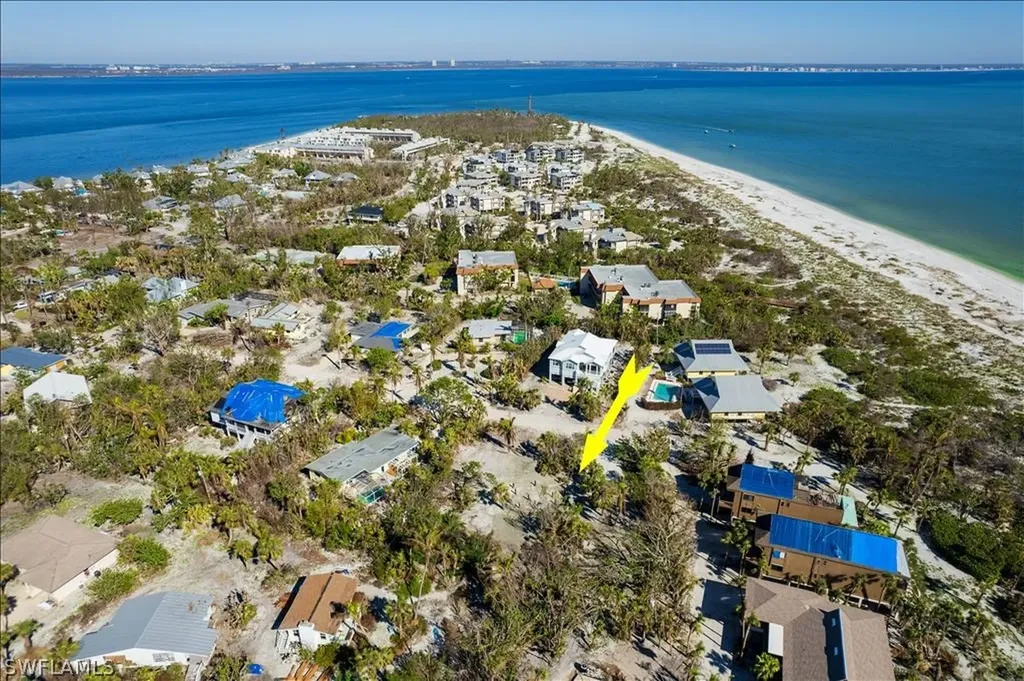 1119 Seagrape Lane Sanibel FL 33957
