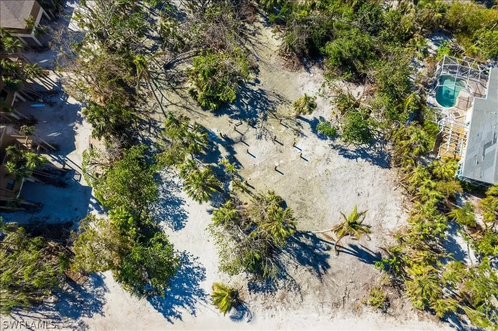 1119 Seagrape Lane Sanibel FL 33957