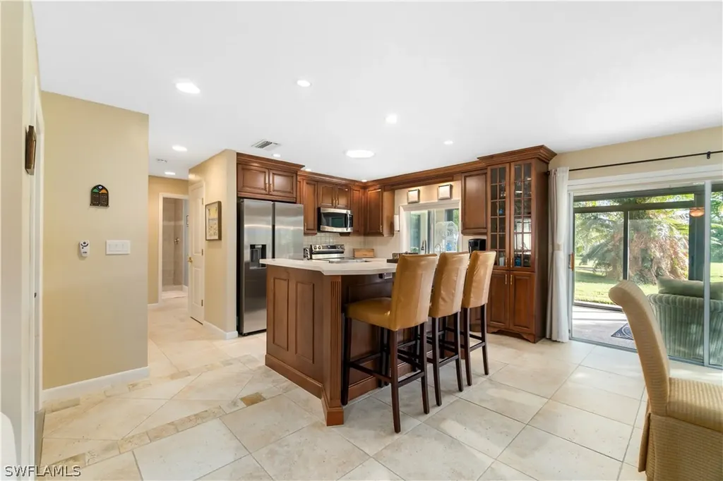 4704 Lakewood Boulevard Naples FL 34112