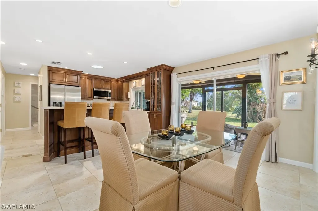 4704 Lakewood Boulevard Naples FL 34112