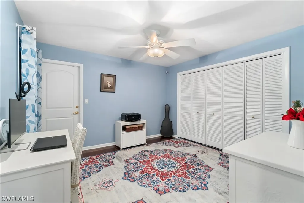 4704 Lakewood Boulevard Naples FL 34112