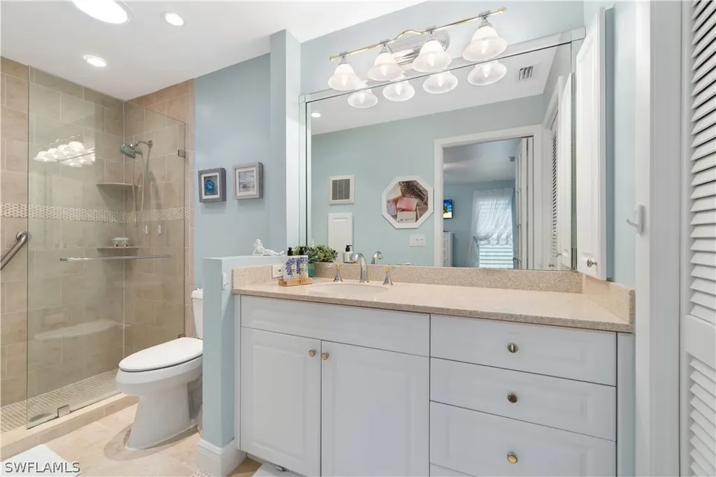 4704 Lakewood Boulevard Naples FL 34112