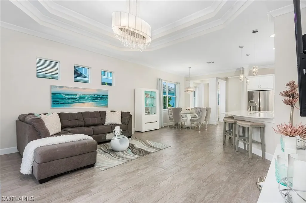 5701 Highbourne Drive Naples FL 34113