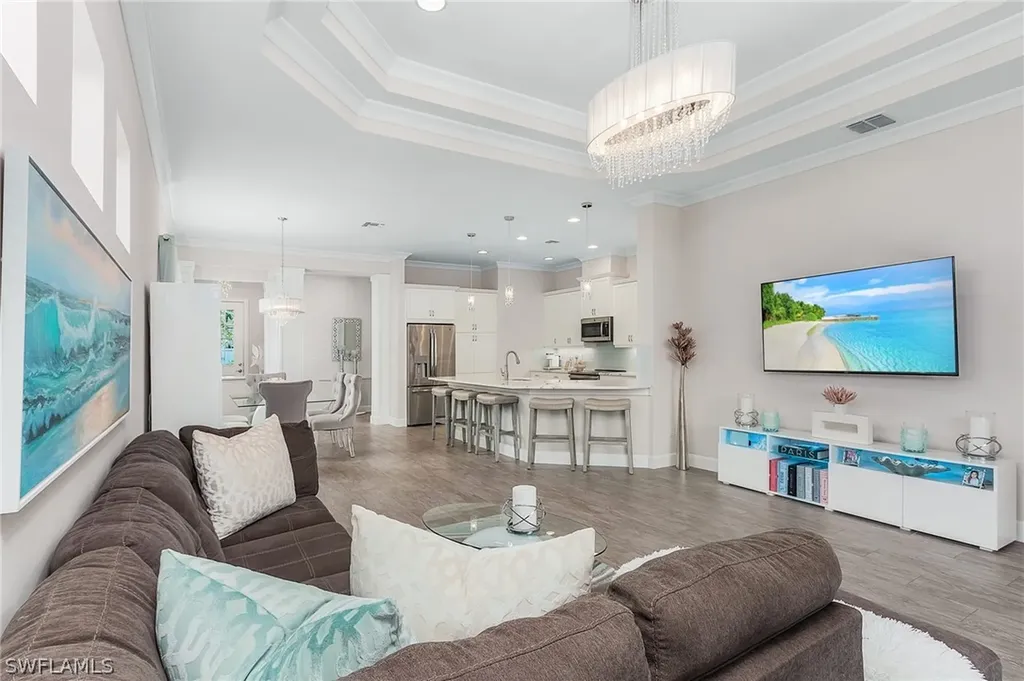5701 Highbourne Drive Naples FL 34113