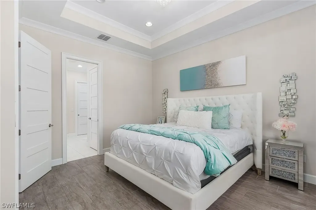 5701 Highbourne Drive Naples FL 34113