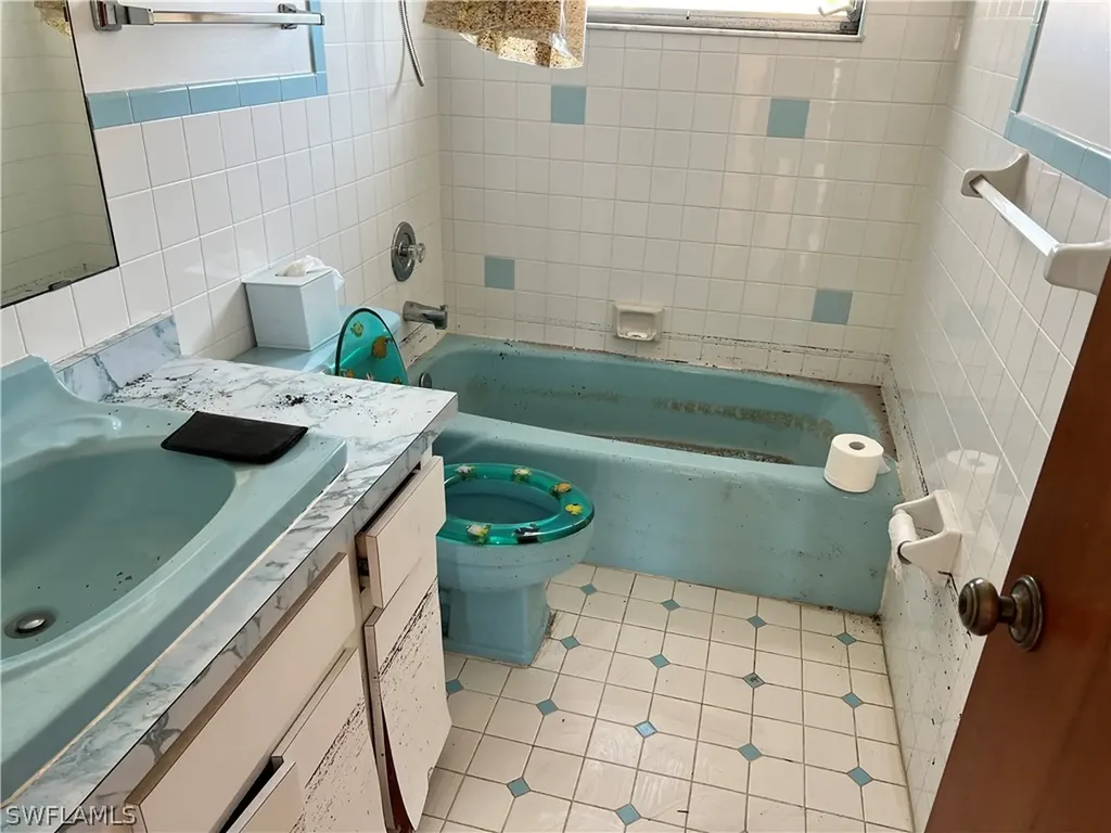2191 Banana Street St. James City FL 33956