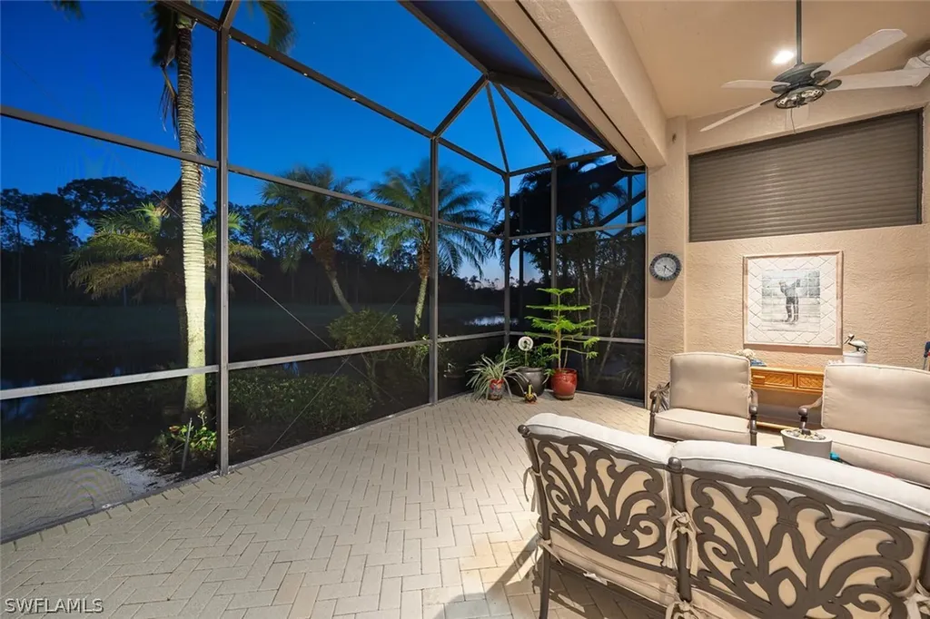 1443 Via Portofino Naples FL 34108