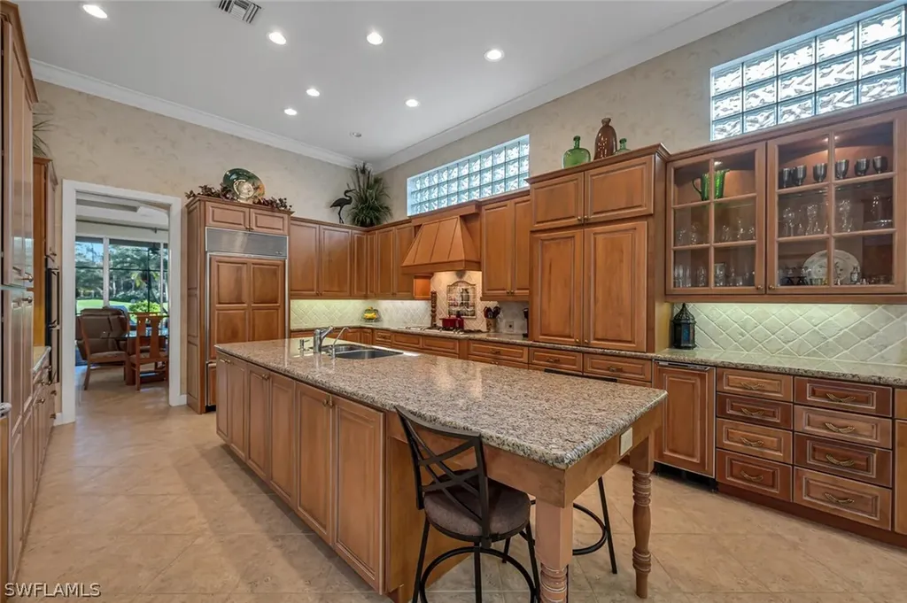 1443 Via Portofino Naples FL 34108