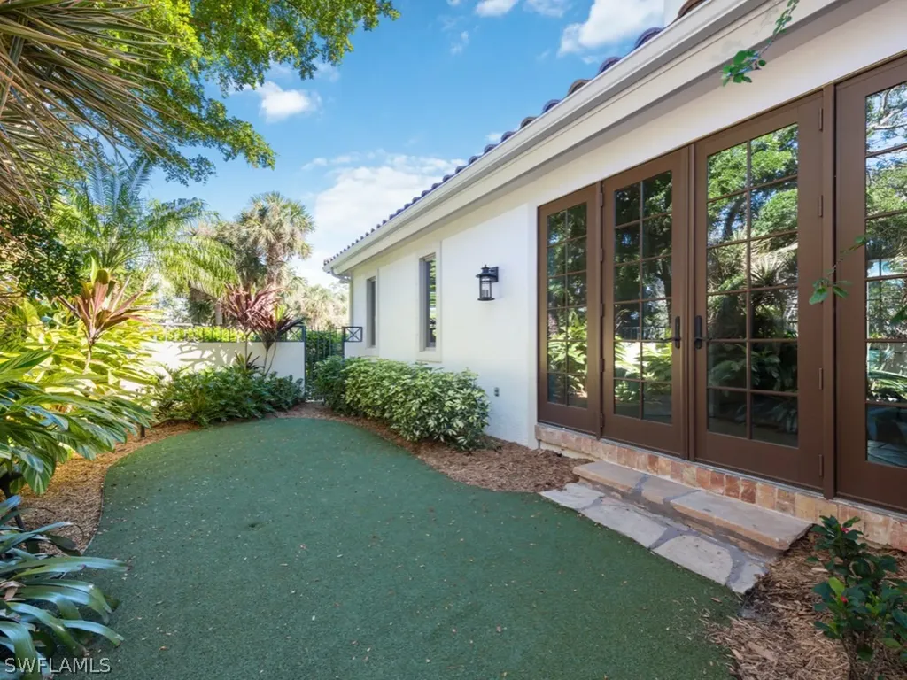 26079 Fawnwood Court Bonita Springs FL 34134