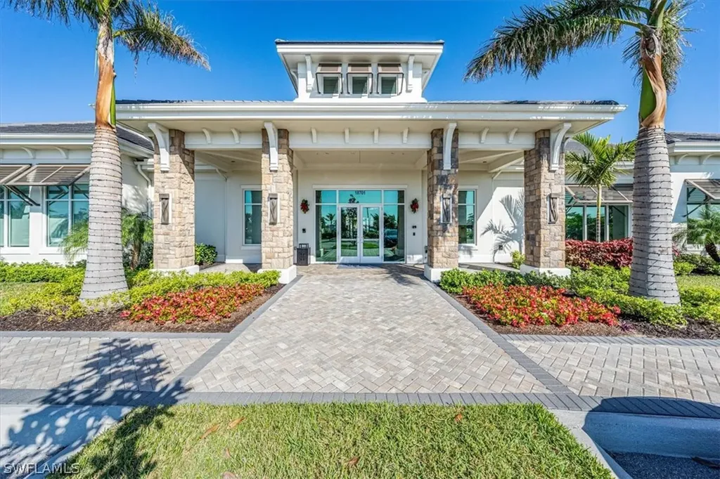 18229 Wildblue Boulevard Fort Myers FL 33913