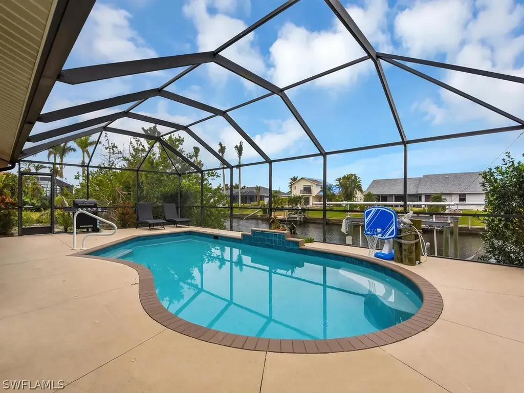 3404 SW 1st Place Cape Coral FL 33914
