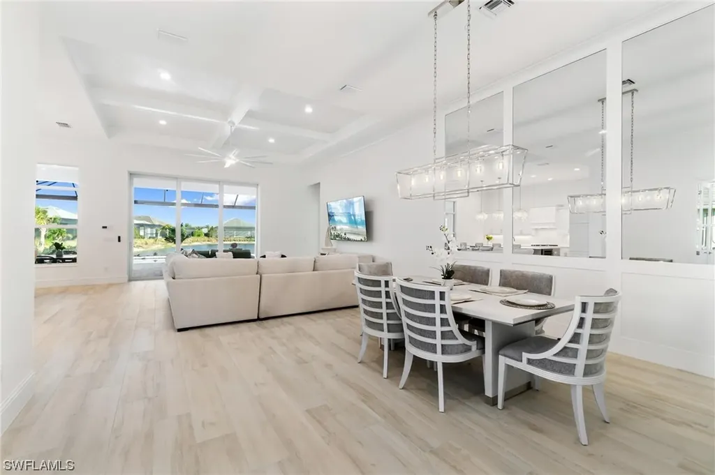6164 Rodney Bay Lane Naples FL 34113