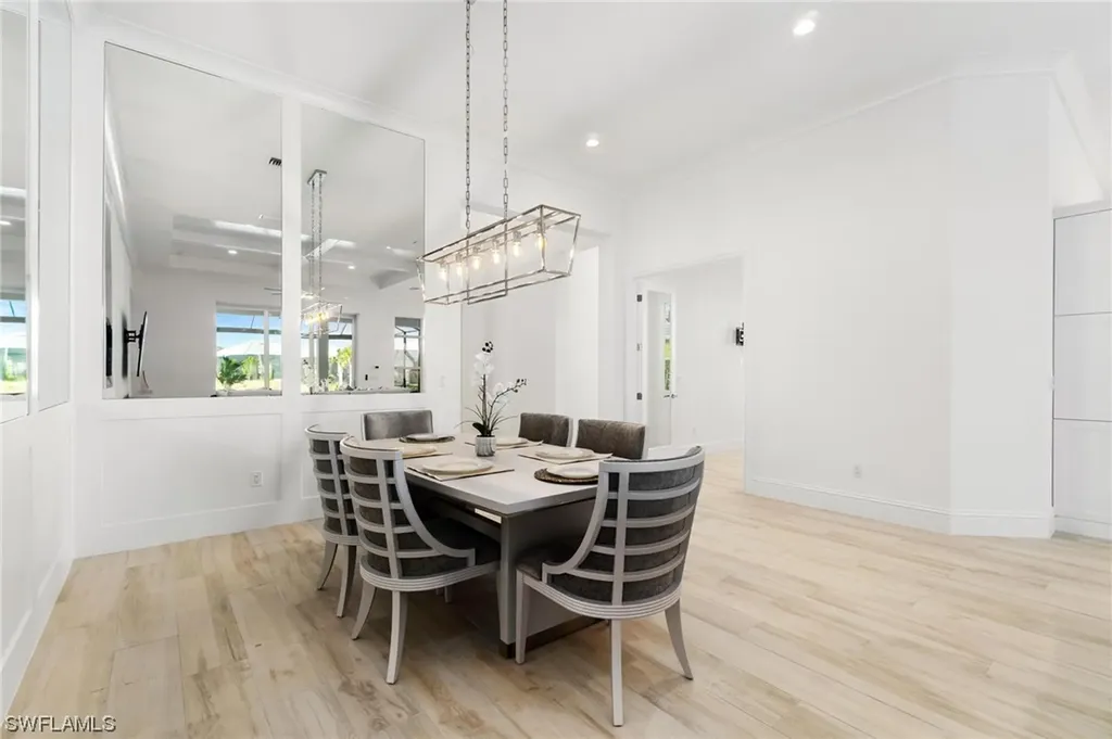 6164 Rodney Bay Lane Naples FL 34113