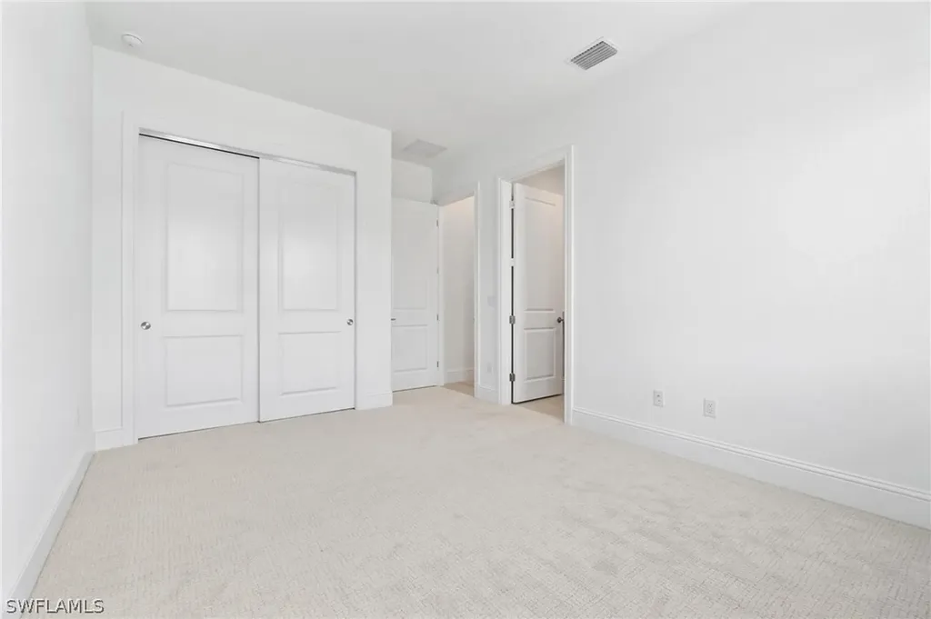 6164 Rodney Bay Lane Naples FL 34113