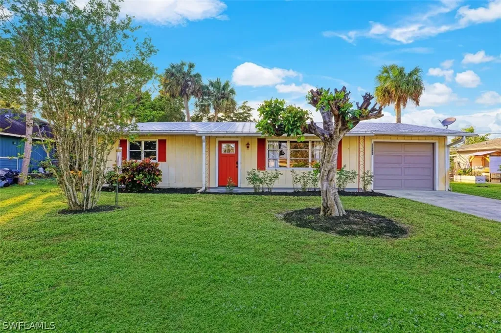 27936 Lance Drive Bonita Springs FL 34135