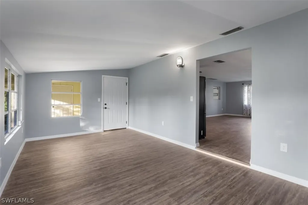 27936 Lance Drive Bonita Springs FL 34135