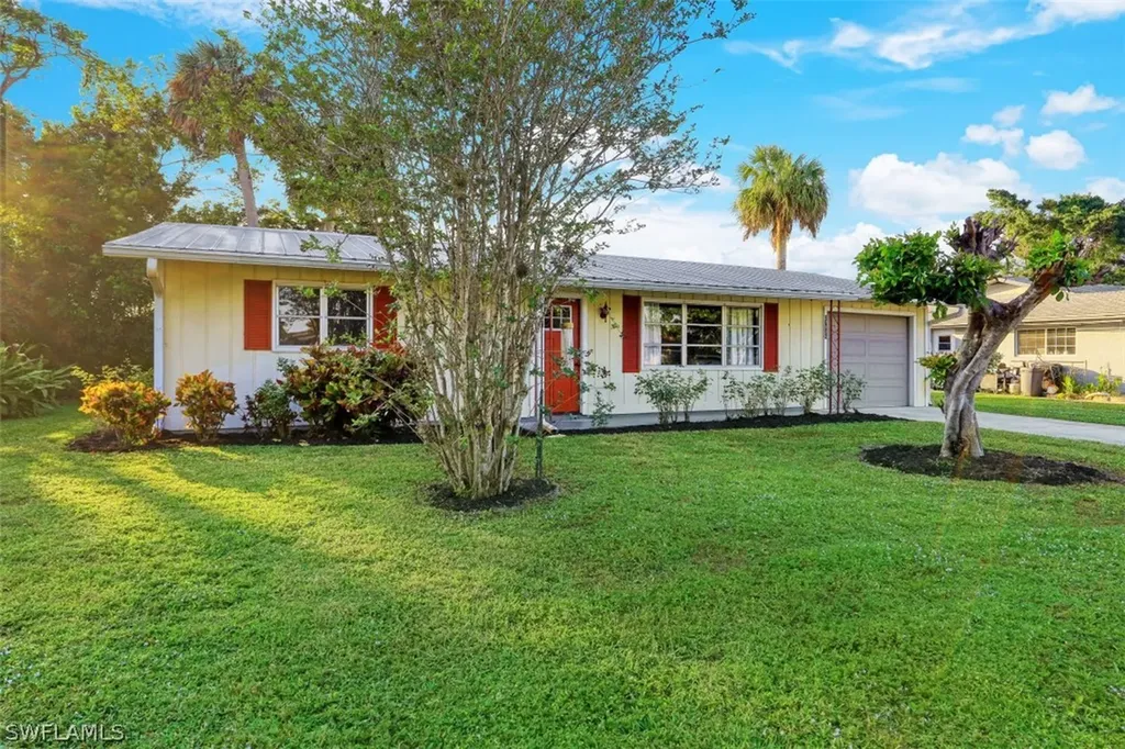 27936 Lance Drive Bonita Springs FL 34135