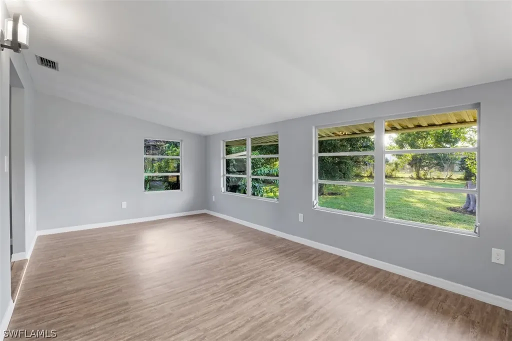 27936 Lance Drive Bonita Springs FL 34135