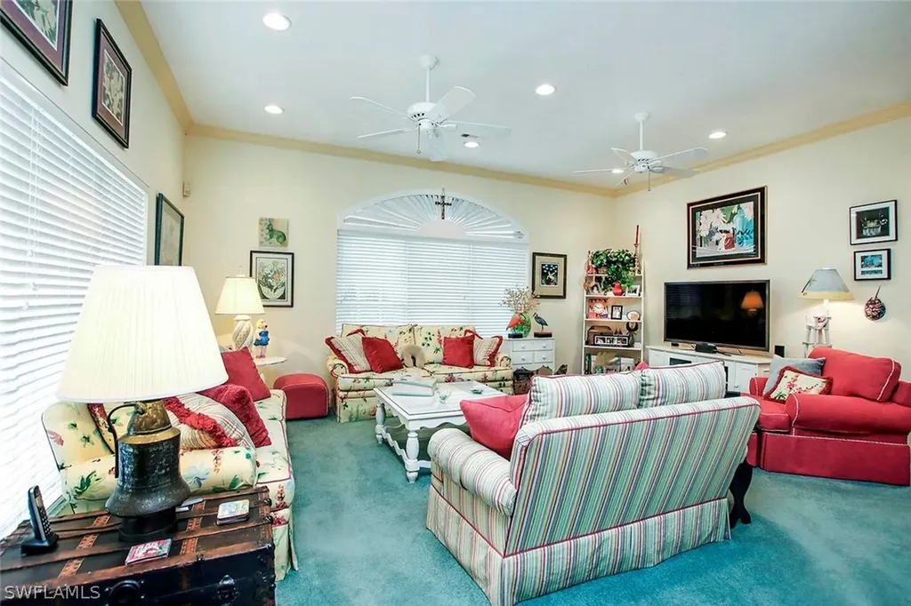 251 Christofer Court Sanibel FL 33957