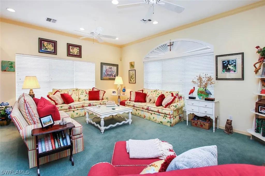 251 Christofer Court Sanibel FL 33957