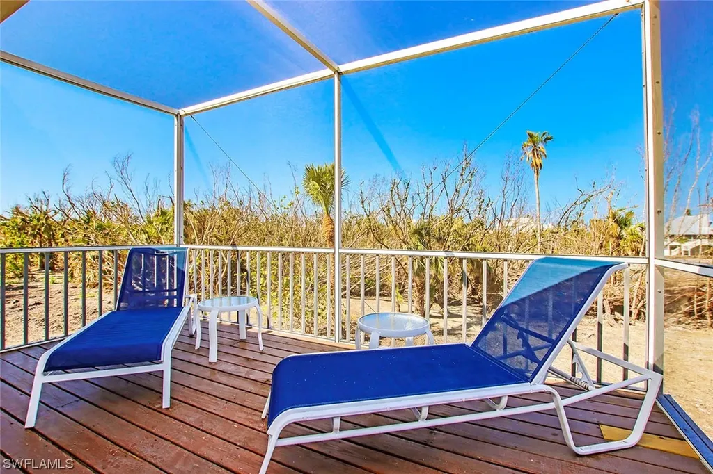 251 Christofer Court Sanibel FL 33957